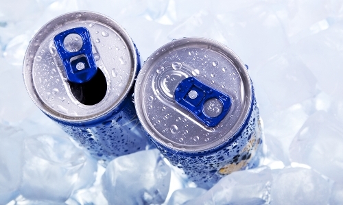 энергетические напитки во льду